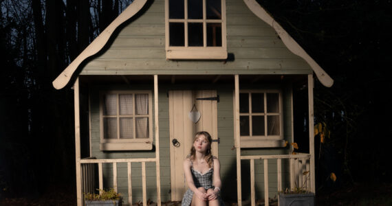 Isabel Maria, CREDIT HOWY WHITE
