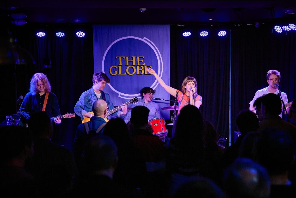 The Globe, CREDIT PAUL MURRAY MUSIC PHOTOGRAPHY