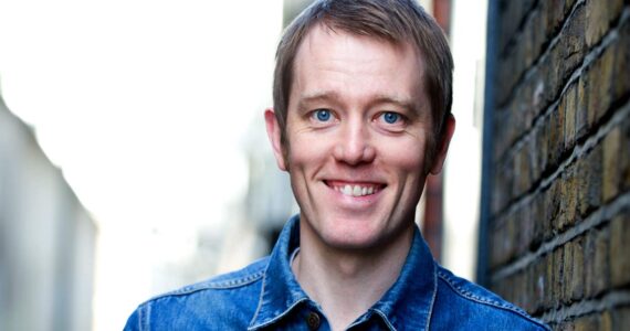 Alun Cochrane, Hilarity Bites